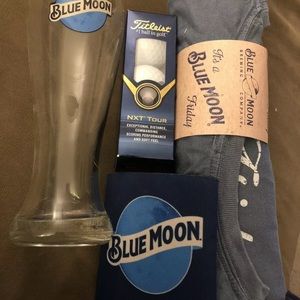 Titleist and Blue Moon bundle